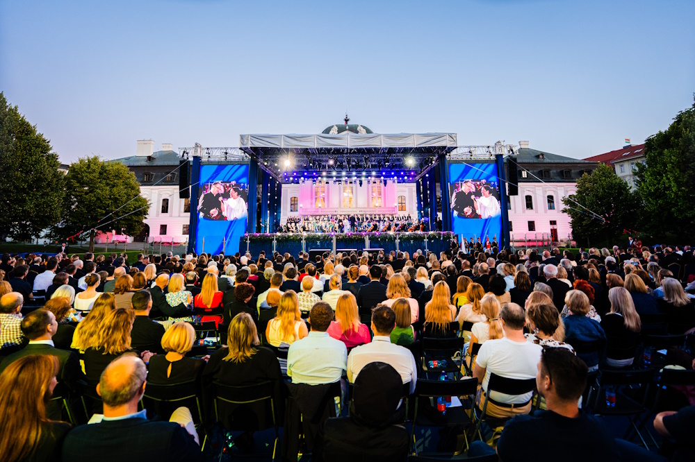 Presidential concert Presidential concert