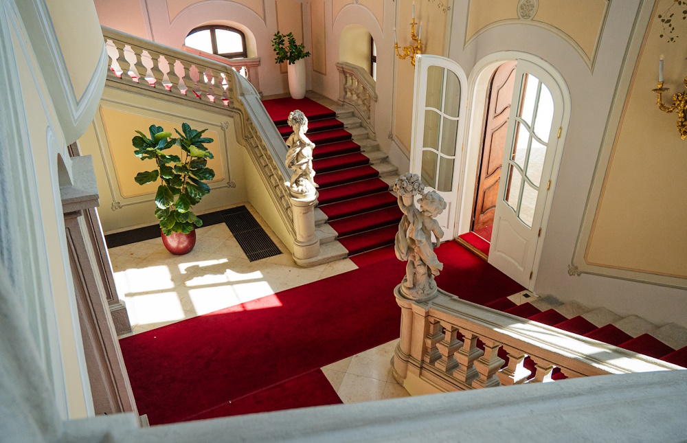Main staircase Main staircase