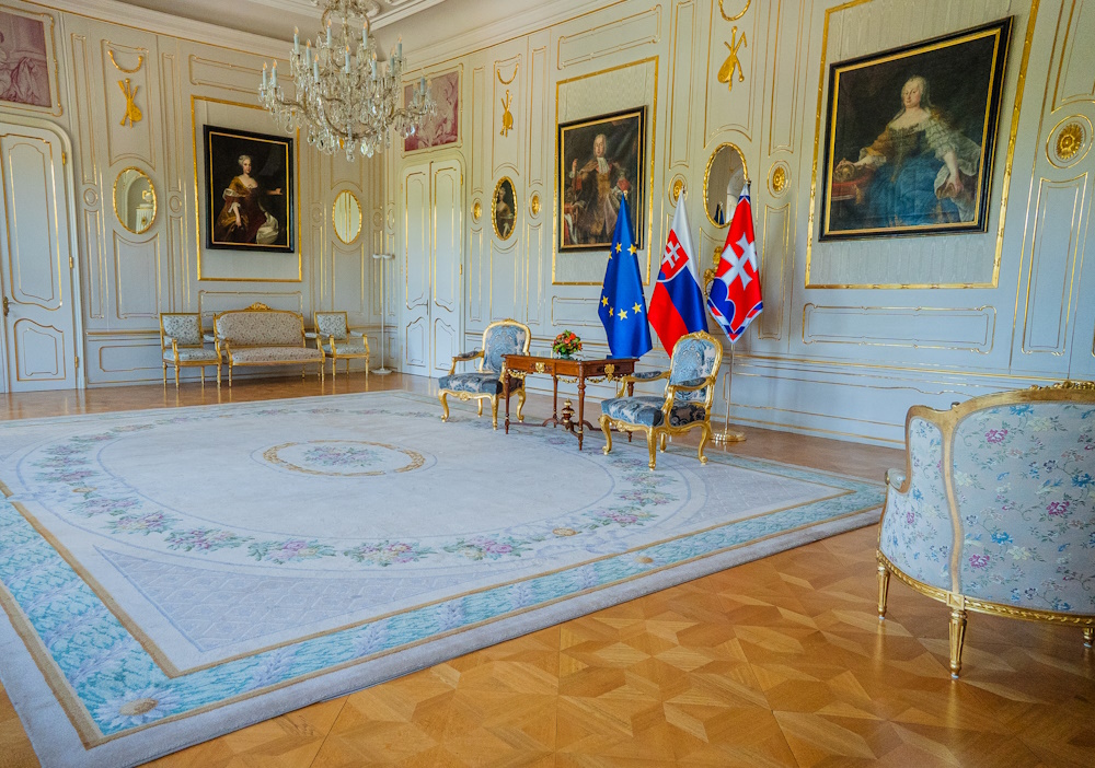 Reception Room Reception Room